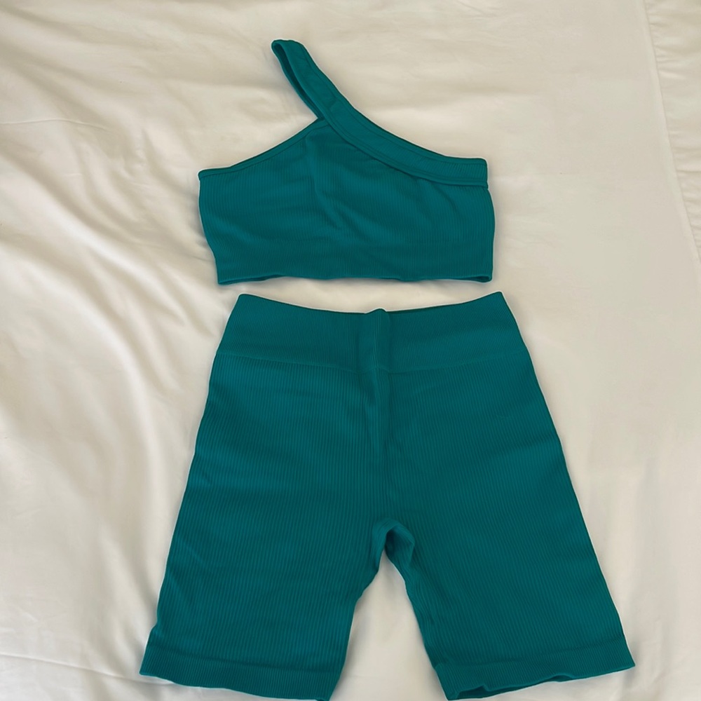 Top & biker shorts set